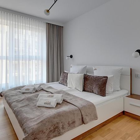 Angielska Grobla - City Center, Marina & Parking By Downtown Apartments Gdansk Exterior foto